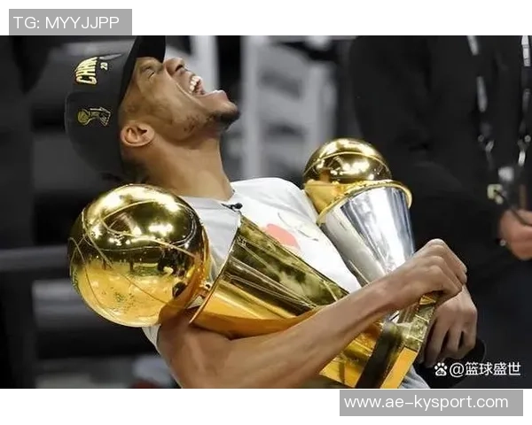 字母哥半场高效发挥13分4板3助攻正负值11展现全面实力